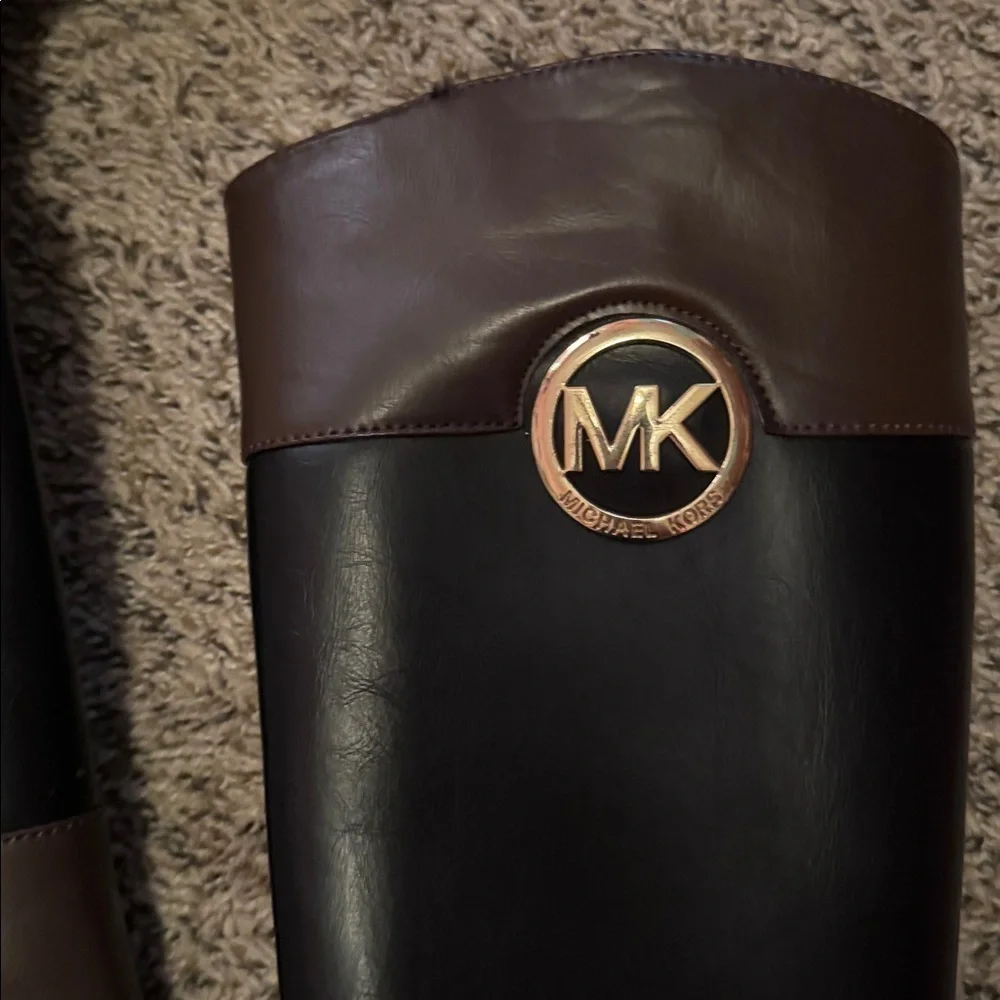 Michael Kors Two-Tone Leather girls Boots